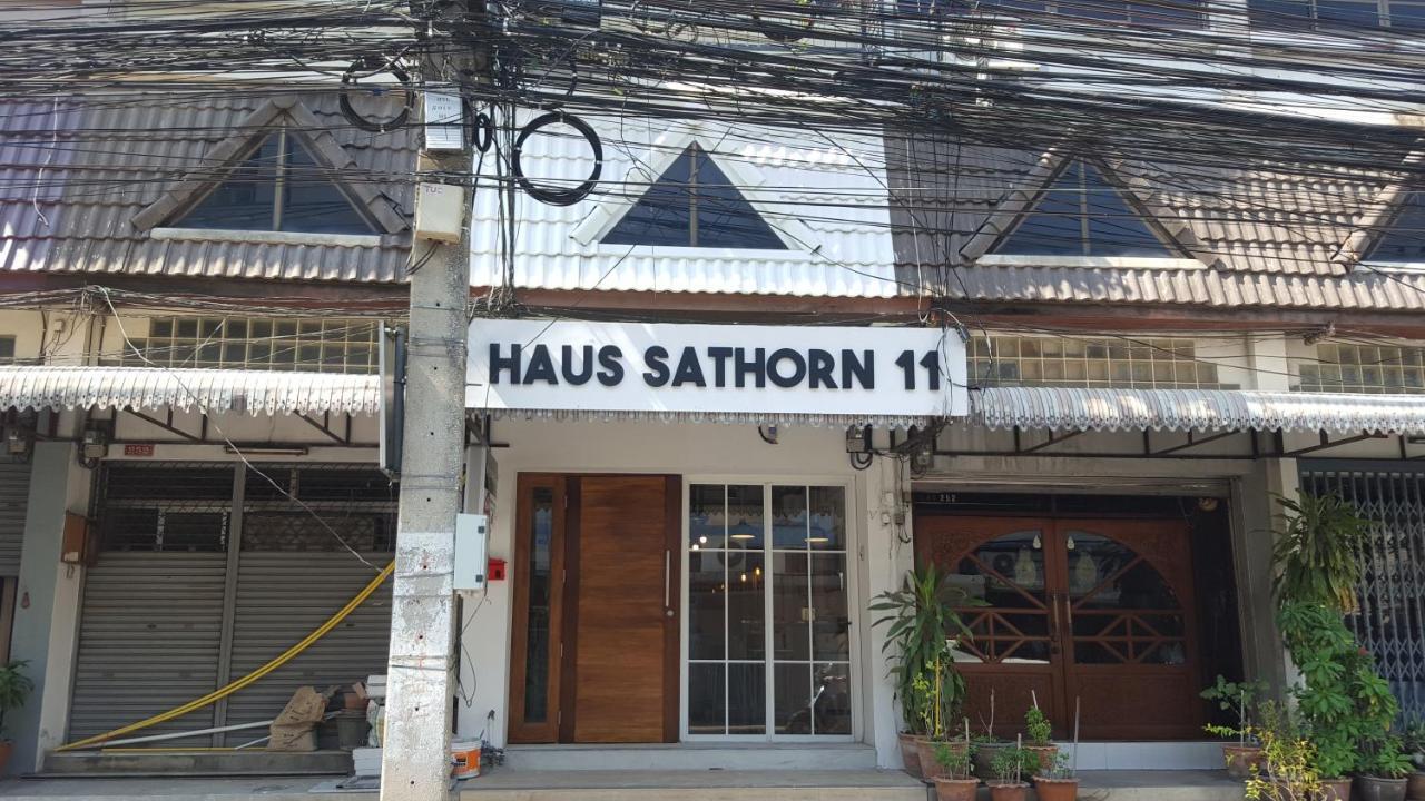 Haus Sathorn 11 Residence Banguecoque Exterior foto